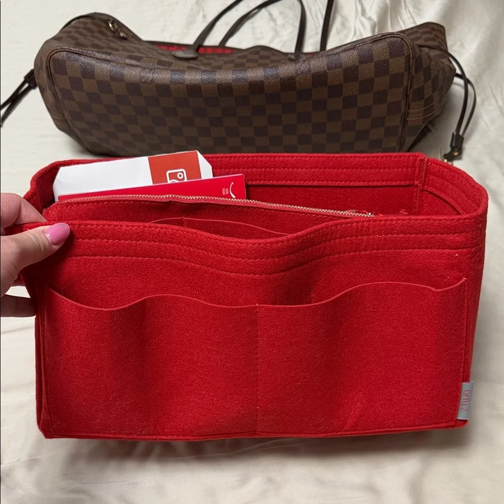 Louis Vuitton Neverfull GM - Picture 16 of 16